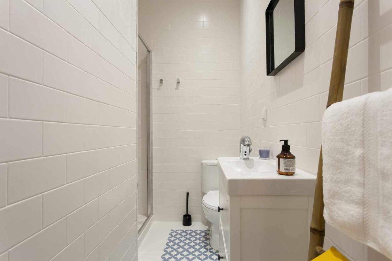 Apartment Yellow Design Chiado Center *