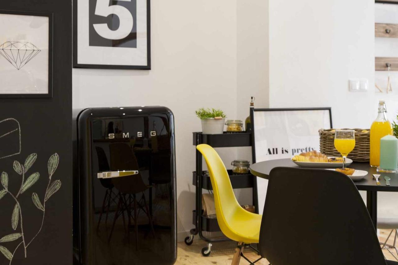 Yellow Design Chiado Center Apartment Lissabon